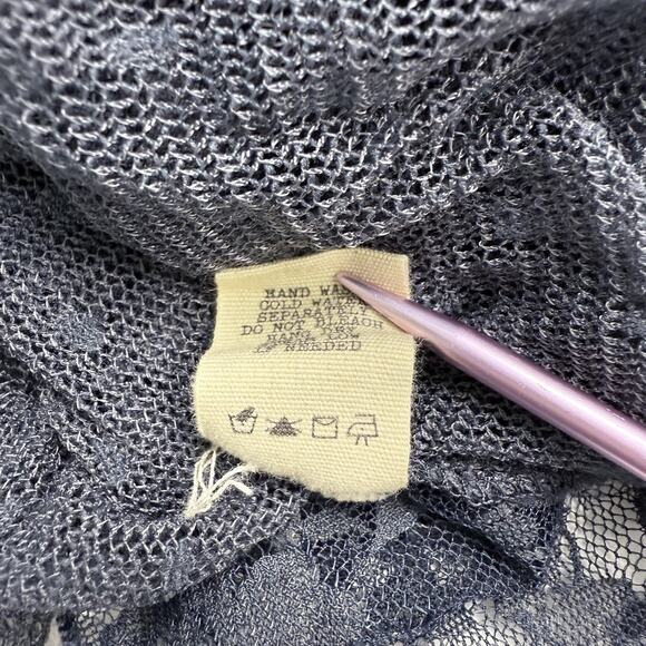 Gimmicks Sheer Lace Mesh‎ Top Size M Gray Flutter Sleeves Feminine Whimsigoth - Picture 9 of 9